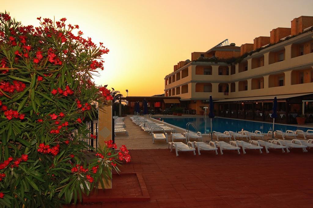 Borgo Saraceno Hotel-Residence Santa Teresa Gallura Bagian luar foto