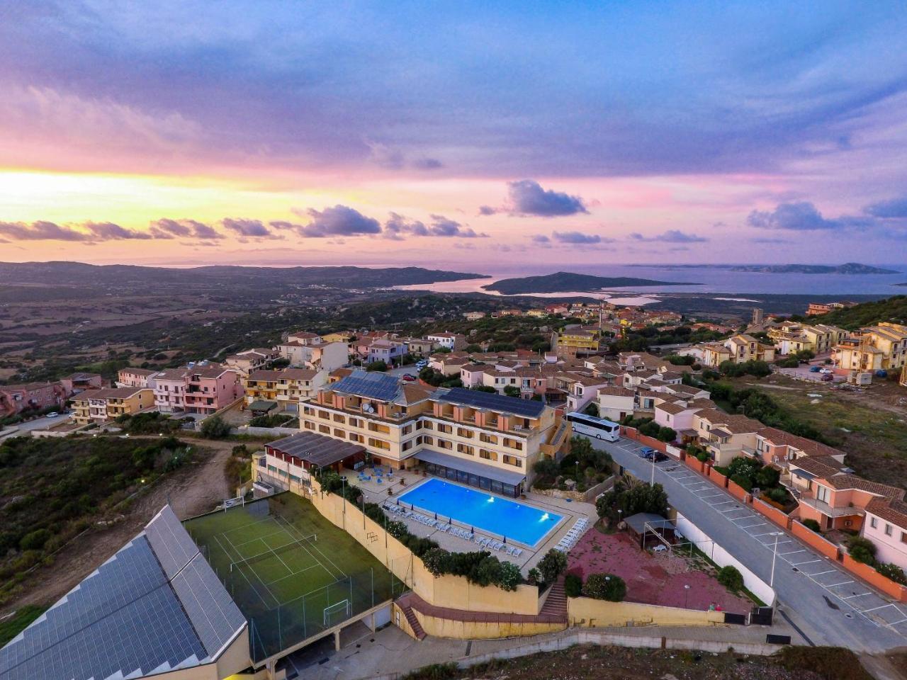 Borgo Saraceno Hotel-Residence Santa Teresa Gallura Bagian luar foto